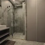 Miwa Apartment